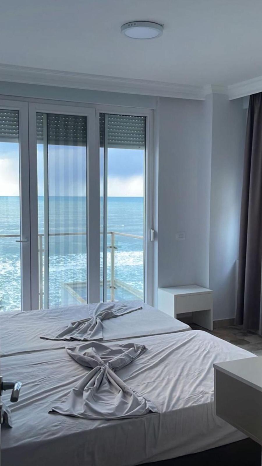 Holiday Home Shengjin Luaran gambar