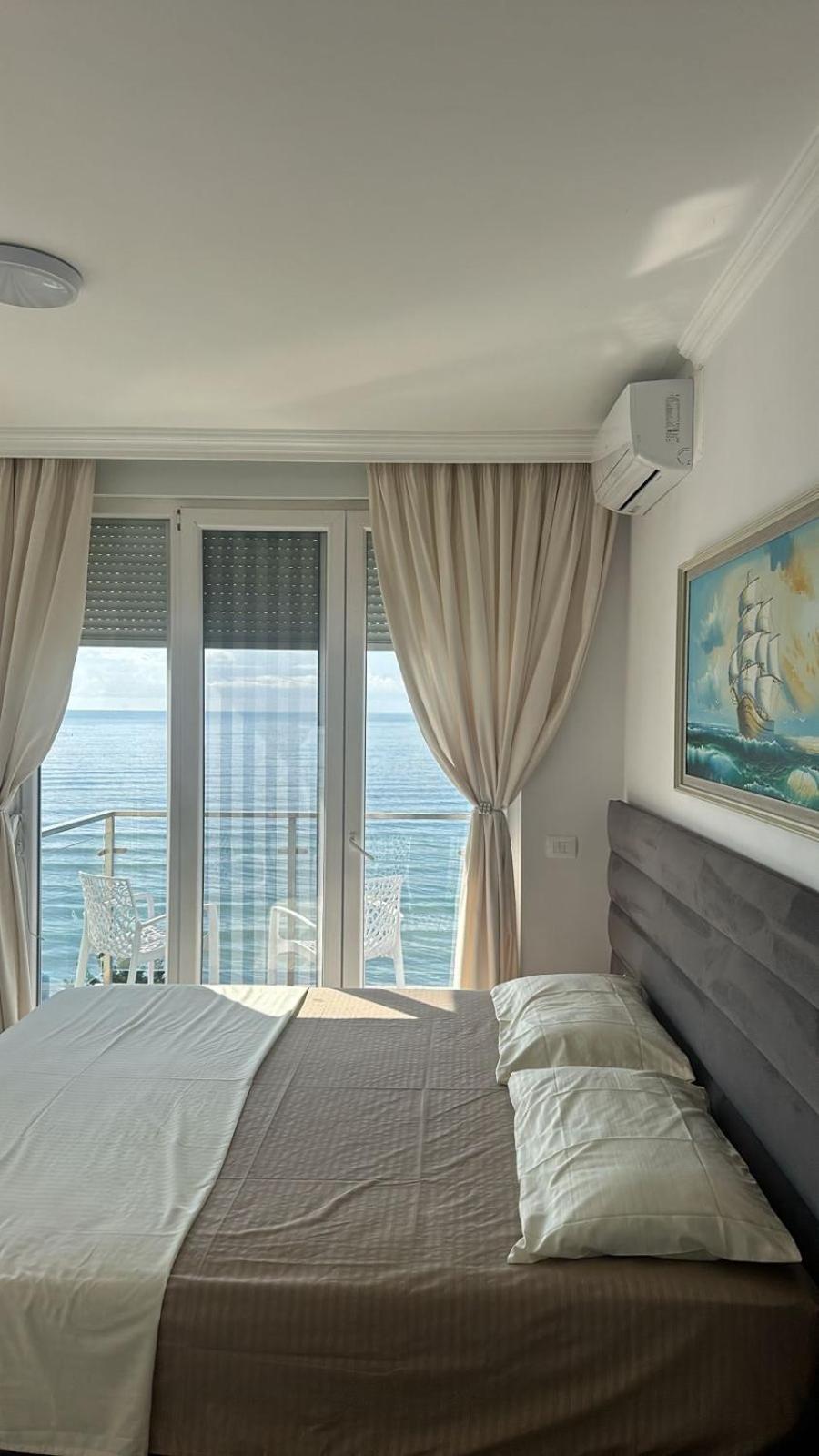 Holiday Home Shengjin Luaran gambar