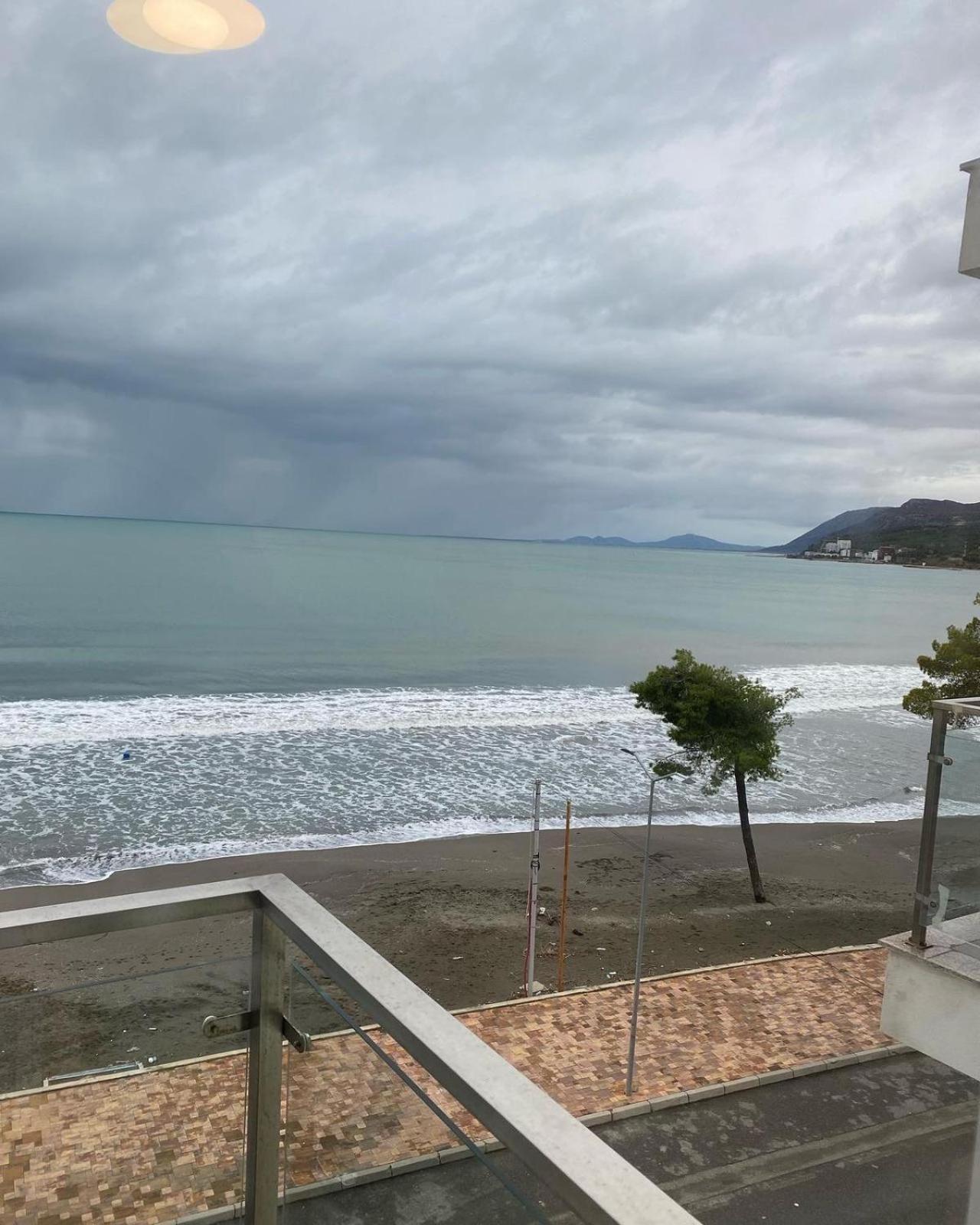 Holiday Home Shengjin Luaran gambar